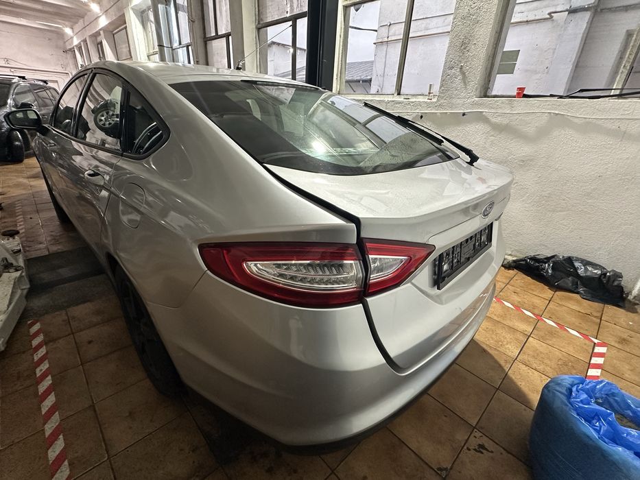 FORD Mondeo 2017 — imagine 4