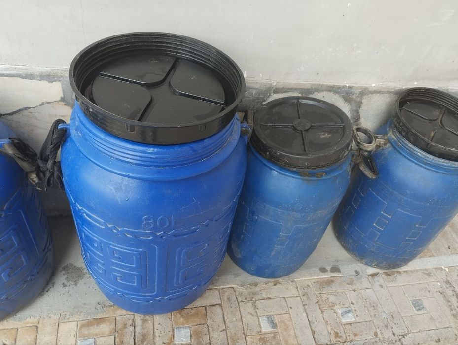 Bochkalar 6 ta sotiladi