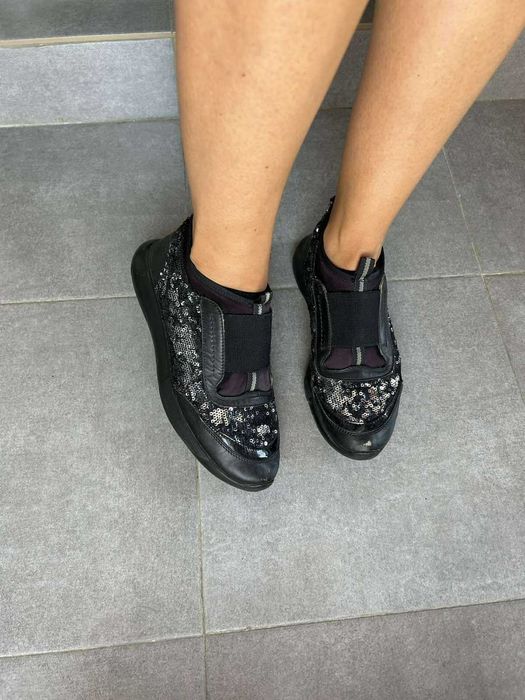 дамски спортни обувки