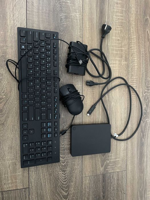 Laptop Dell Latitude 5480 (baterie defecta)(Nu are SSD) + Accesorii