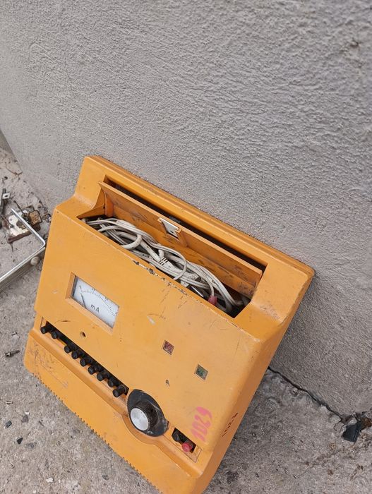 Продам на запчасти.