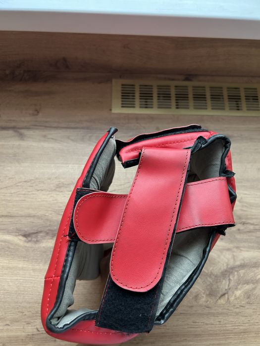 Продается шлем от бренда Green Hill