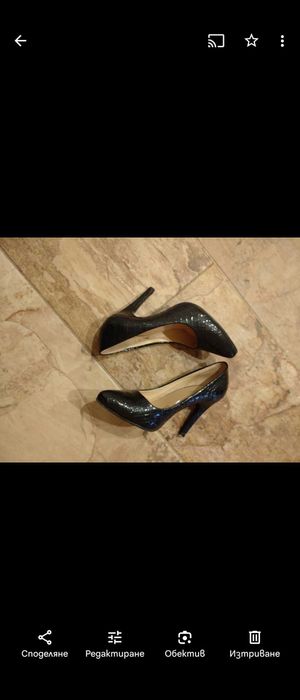 Продавам дамски обувки