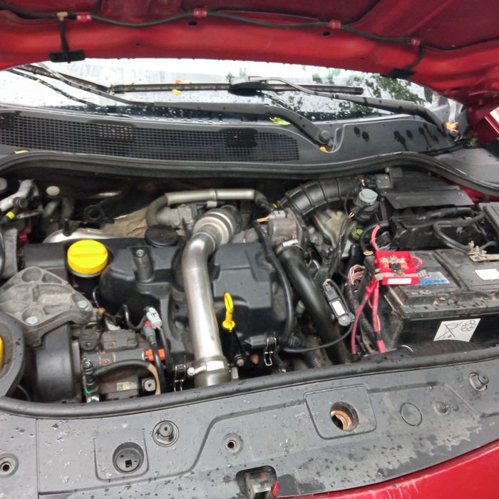 Renault Megane 2  + una de piese