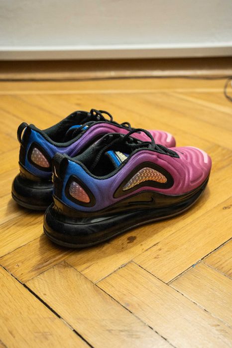 Adidasi dama Nike Air
