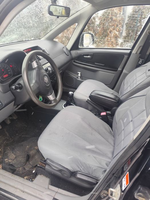 Vând Suzuki SX4 , 2008