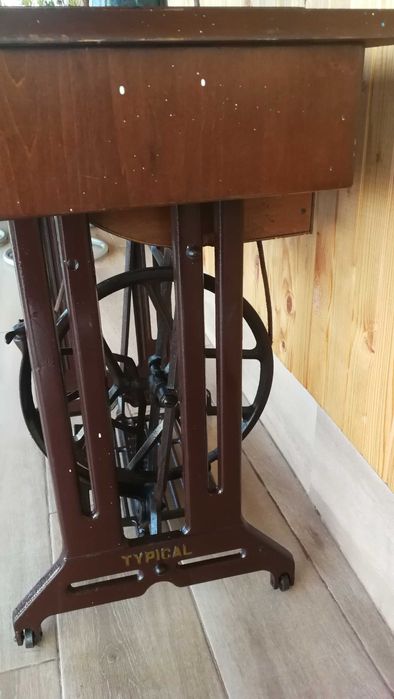 Typical шевна машина