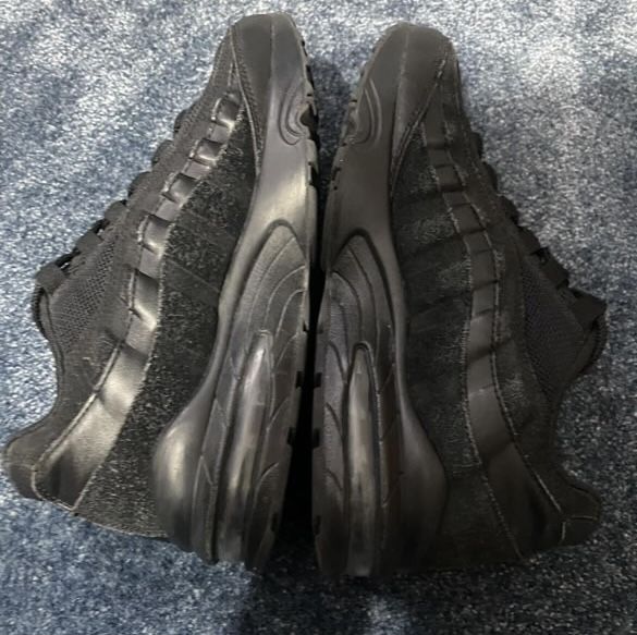 Nike Air Max 95 Ultra SE “Triple Black”