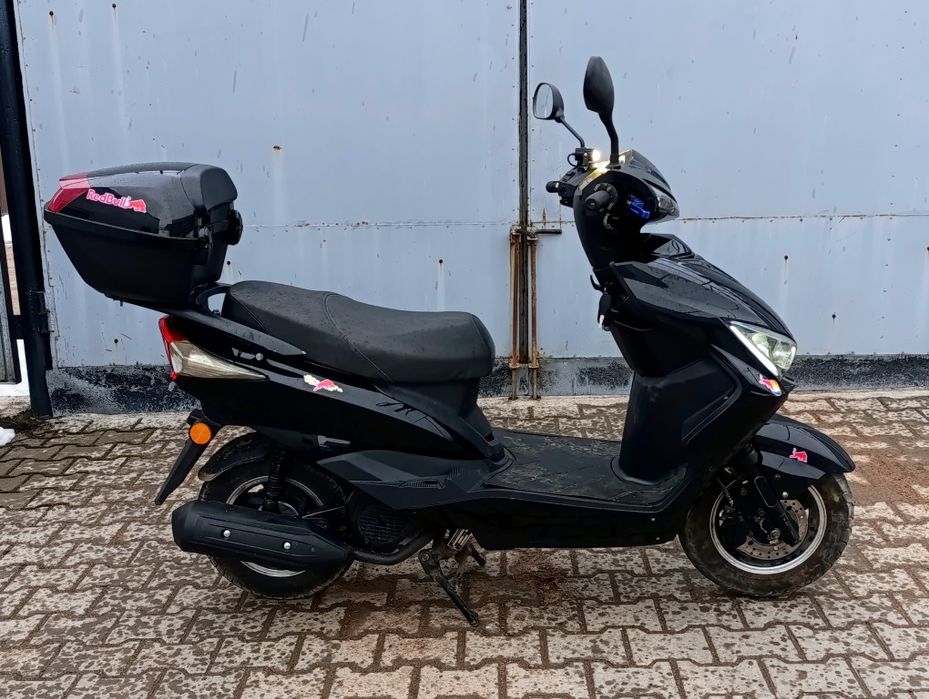 Мопед/Скутер М8 про