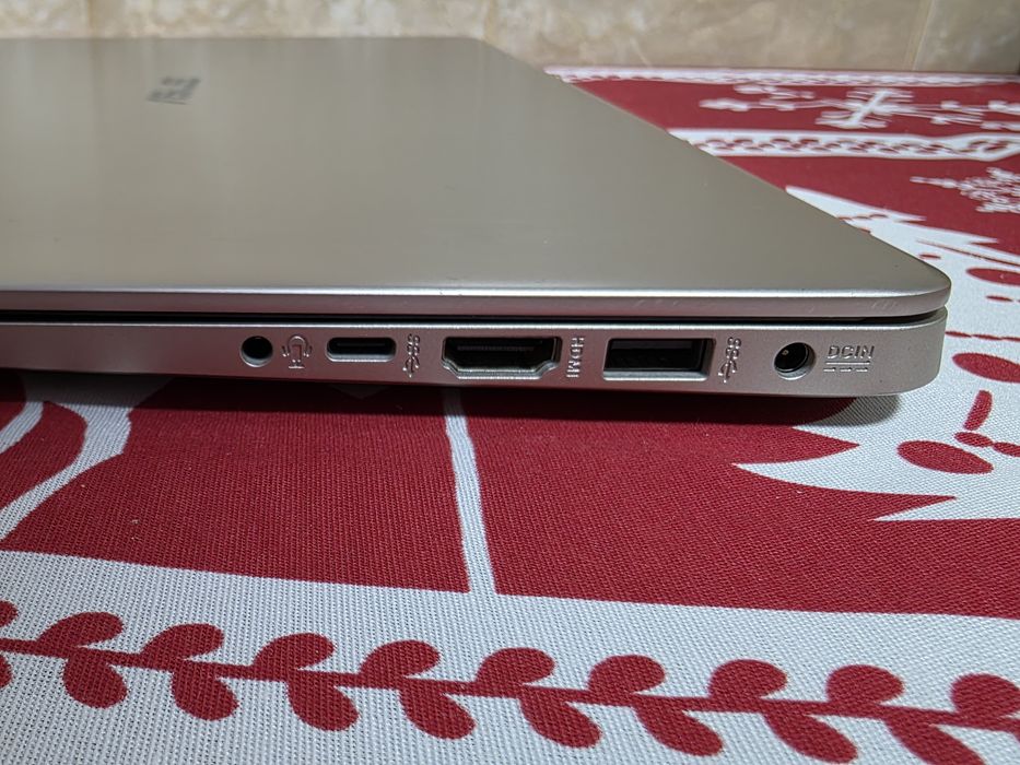 Laptop ASUS VivoBook S510UQ i7 | 16GB Corsair | SSD Samsung 256 + 1 TB