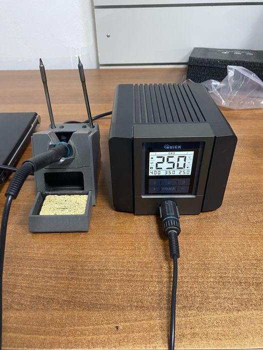 Продам пояльную станцию Quick TS1200A