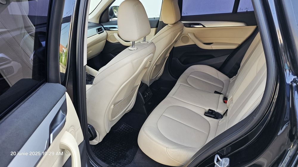 Bmw X1, cutie automată