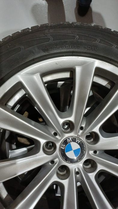 Jante  Bmw R17 225/55/17  cauciucuri iarna