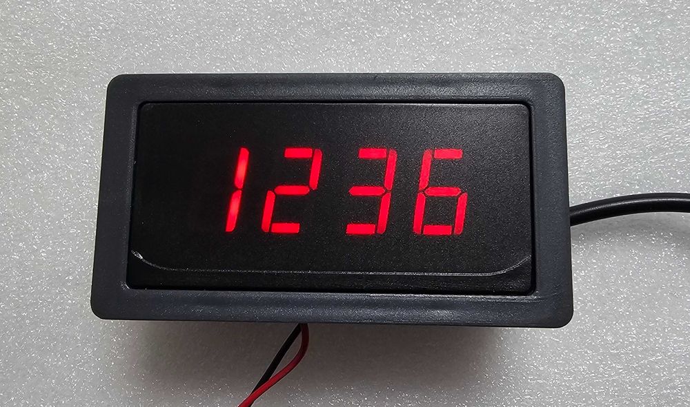 Оборотомер тахометър 0-9999 об/мин