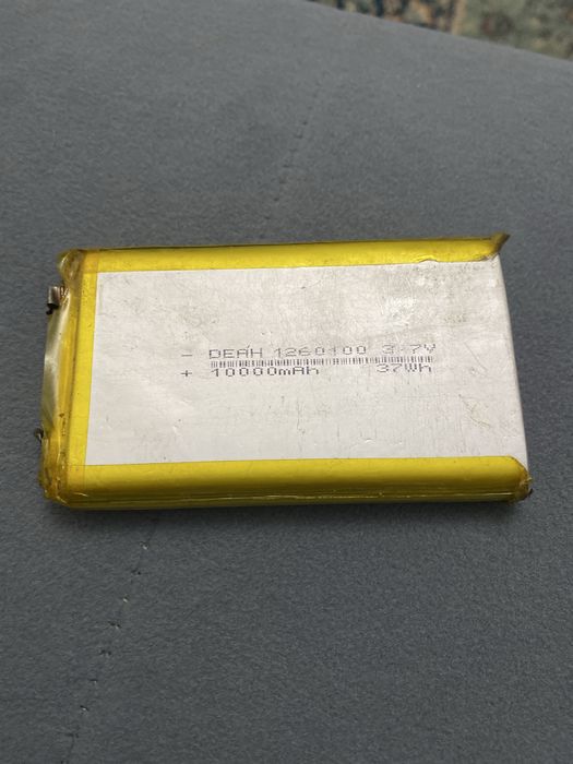 литий-полимерный аккумулятор 3.7V, 10000mAh