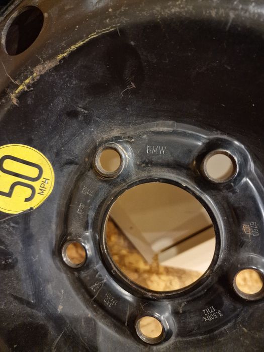 Резервна гума ( патерица ) BMW