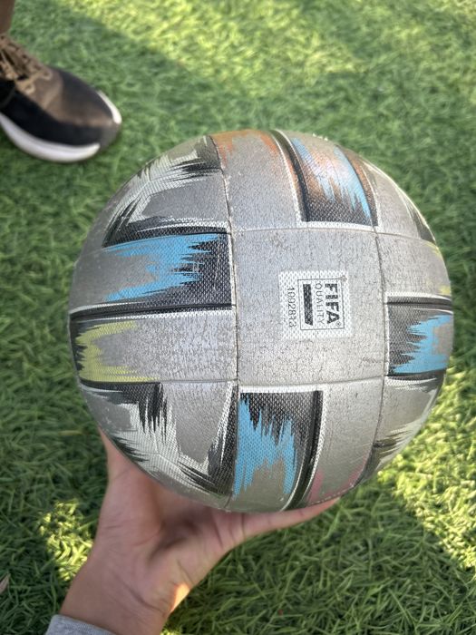 Продам мяч.