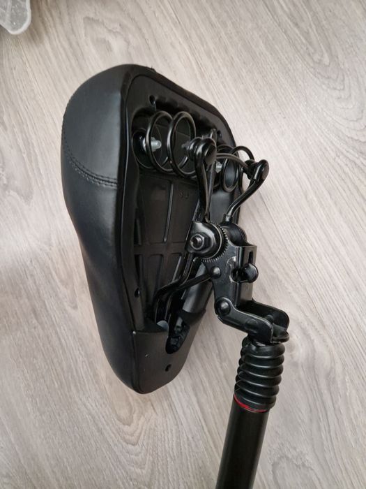 Scaun trotineta electrica Kukirin