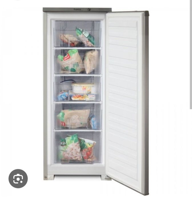 Морозильник Бирюса серебристый