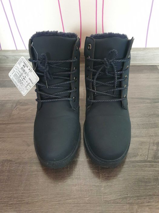 Удобни зимни обувки