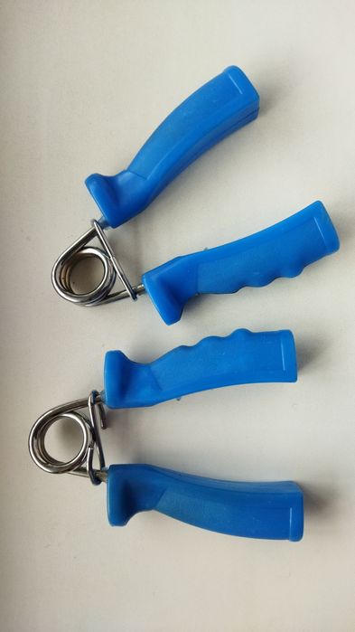 Экспандер. Тренажёр для пресса