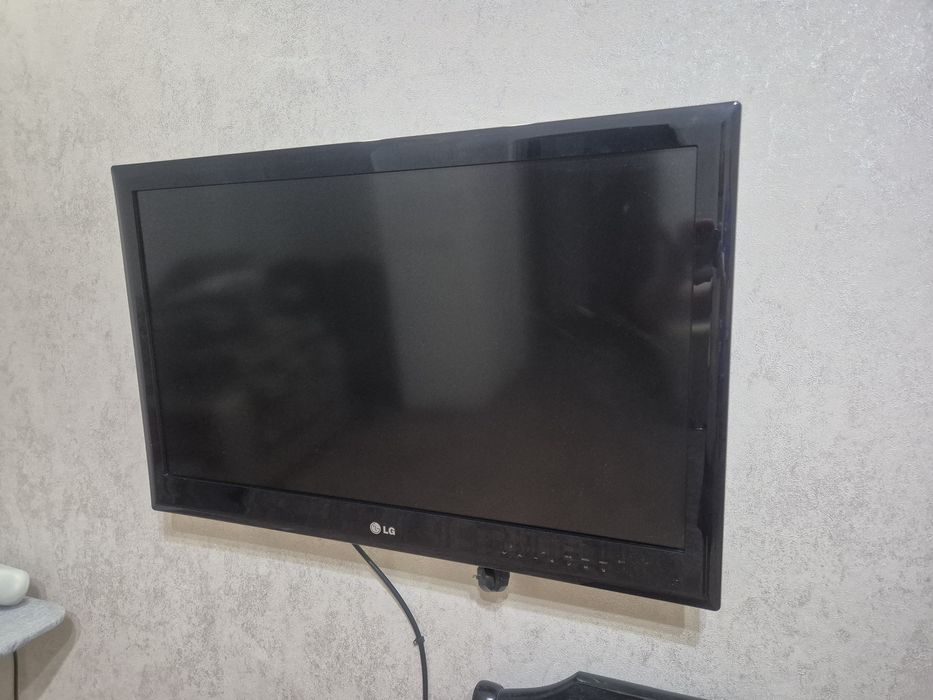 Телевизор  от LG