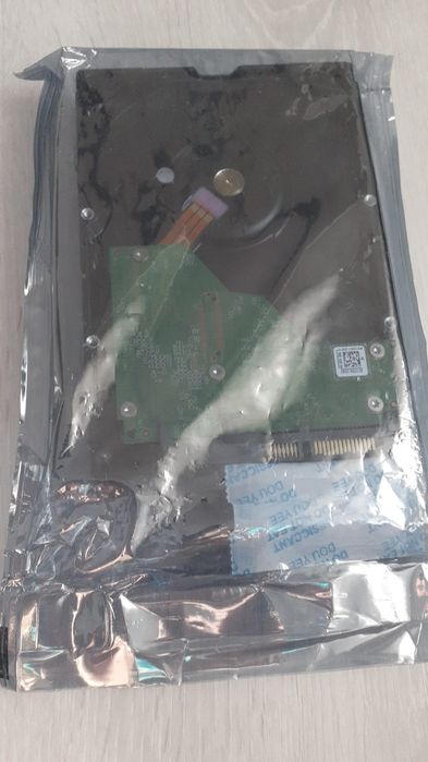 Vând HDD supraveghere 4TB WD42PURU