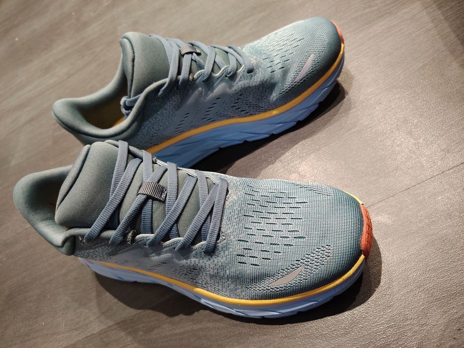 Маратонки за бягане