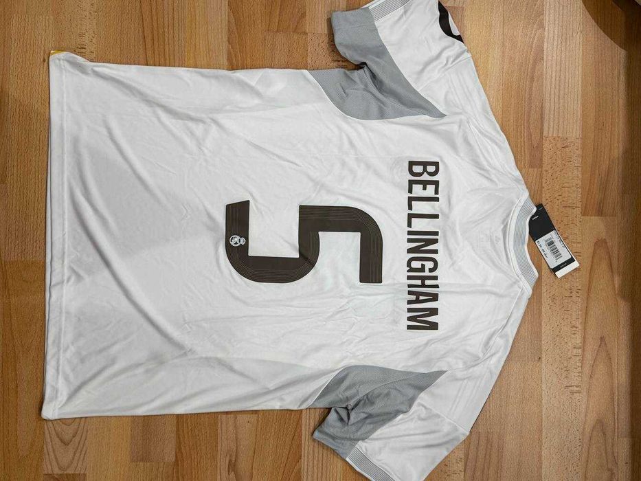 Оригинальная футболка adidas Real Madrid 25/26 Home Bellingham Jersey!