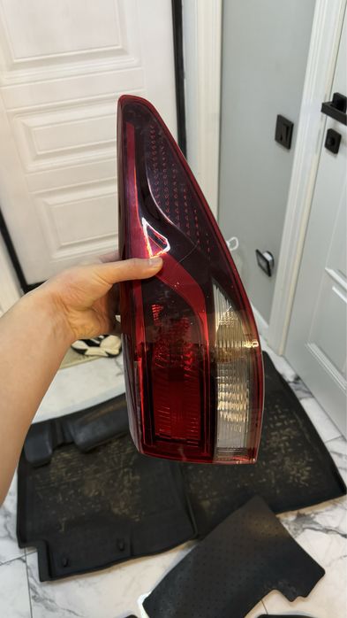 Kia rio 2021 задний фонарь