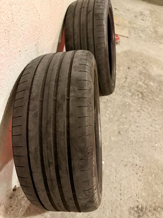 2бр летни гуми DUNLOP 245 45 18