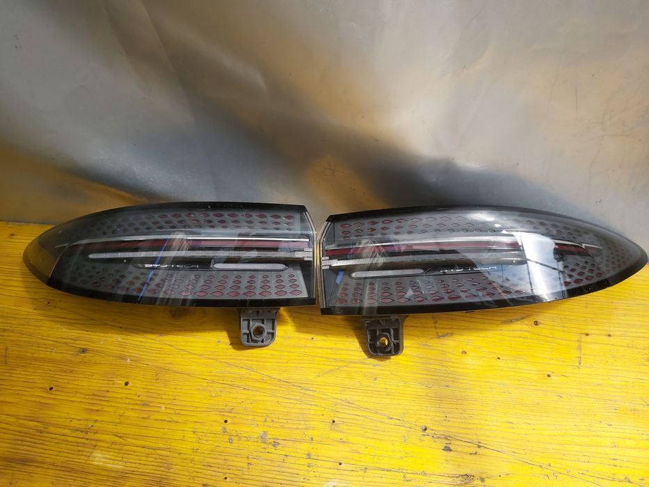 Стоп ляв десен BYD SEAL