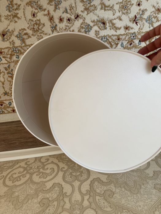 Продается коробки круглые 30*32