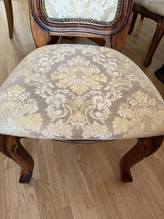 Продам стулья прессованное дерево натуральное