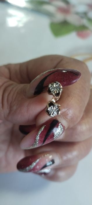 Продам серьги  п