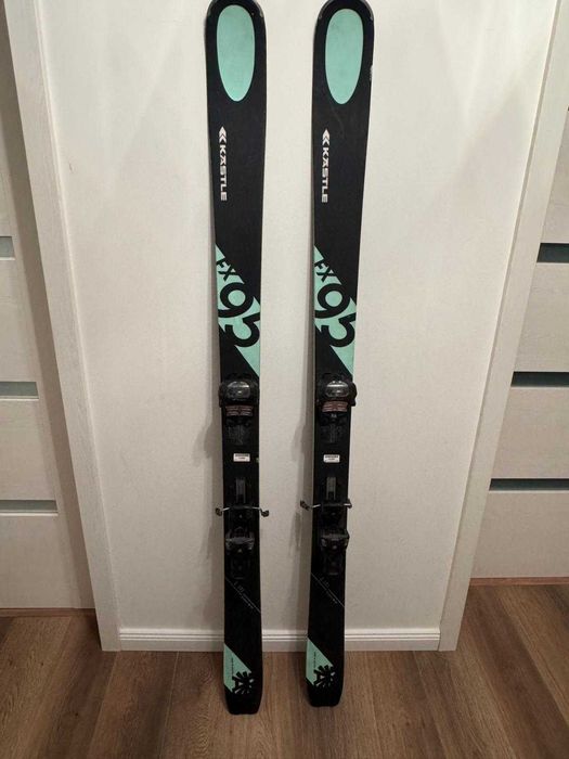 Schiuri Kastle FX95 model 2019