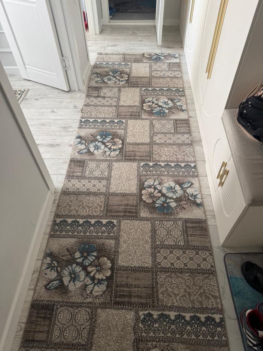 Продам дорожки ковровые