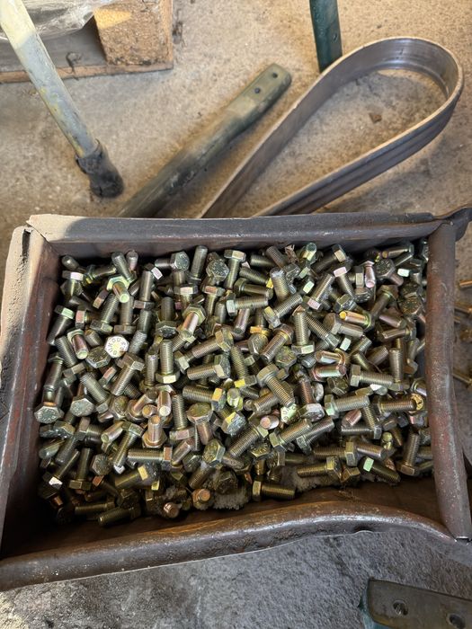 Болтове на КГ.