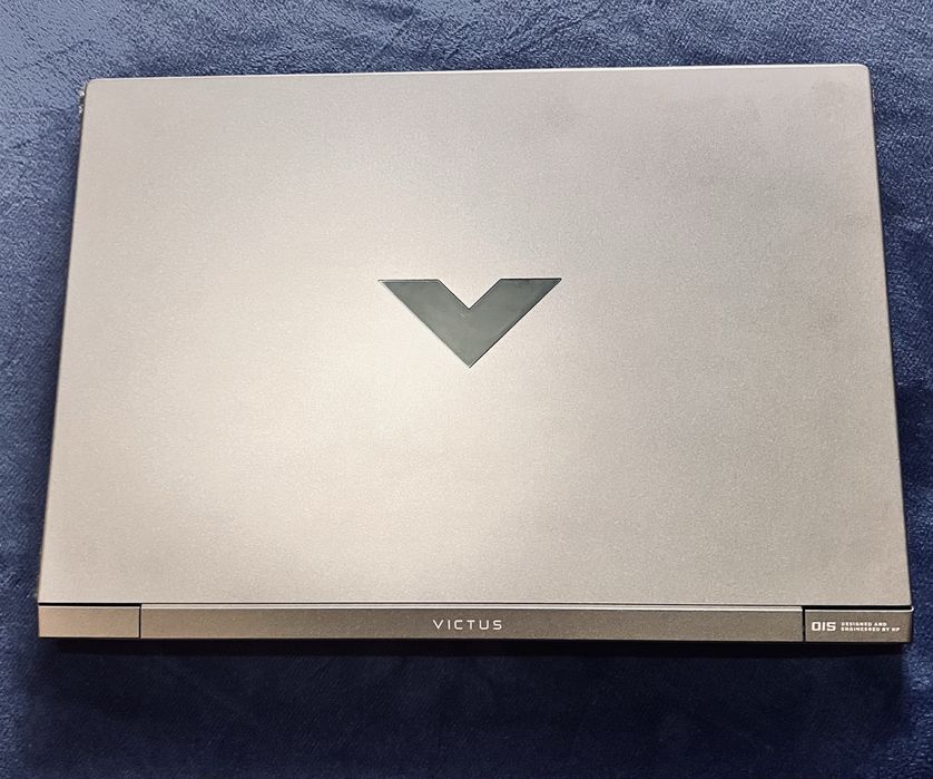 HP VICTUS Ideal holatda 10/10 Universal Notebook