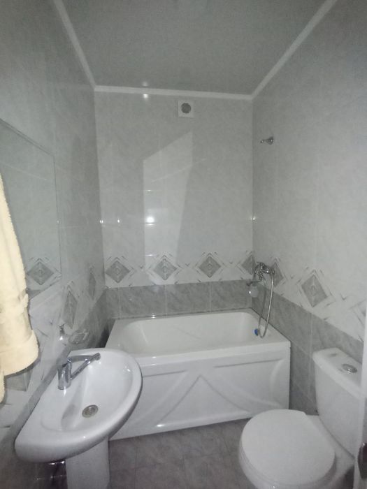 Срочно продаю 1 комнатную квартиру новостройку бектемирском районе