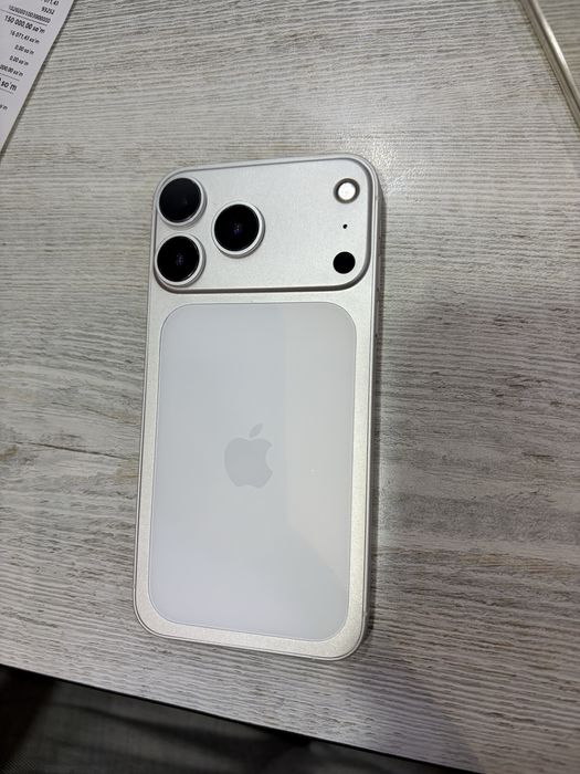 iphone xs 17pro korpusda 256gb