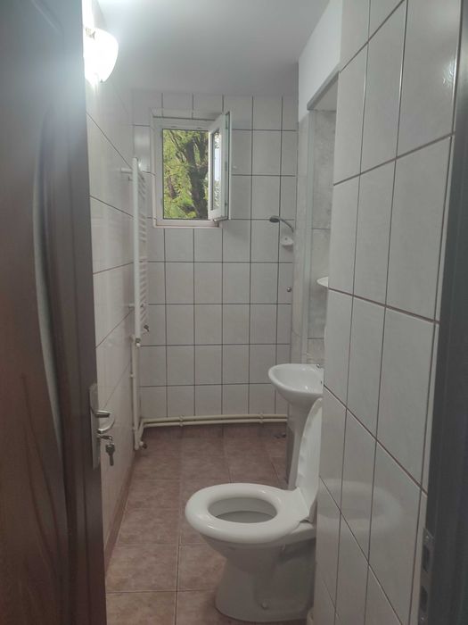 Închiriere garsoniera