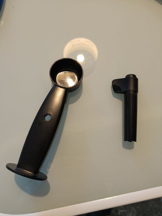 Pachet espressor manual și râșniță profesională