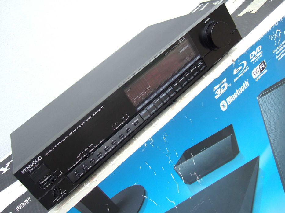 Tuner Radio Kenwood KT-1100D . Piesa de rezistenta . Gama DLLD .