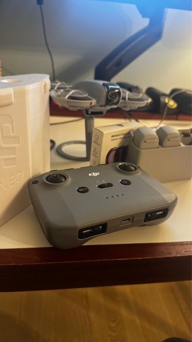 дрон DJI neo fly more combo