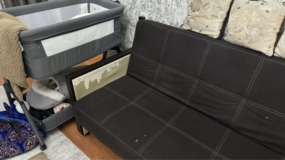 Раскладной диван б/у 2 метра