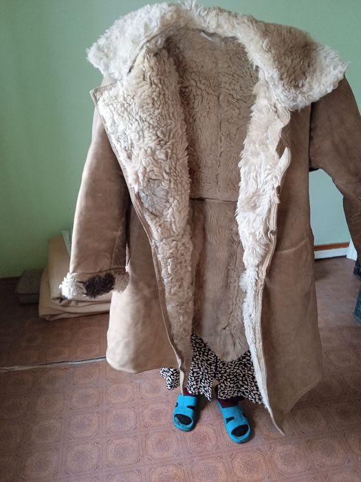 Дублёнка мужс 2шт, кілем сатылады