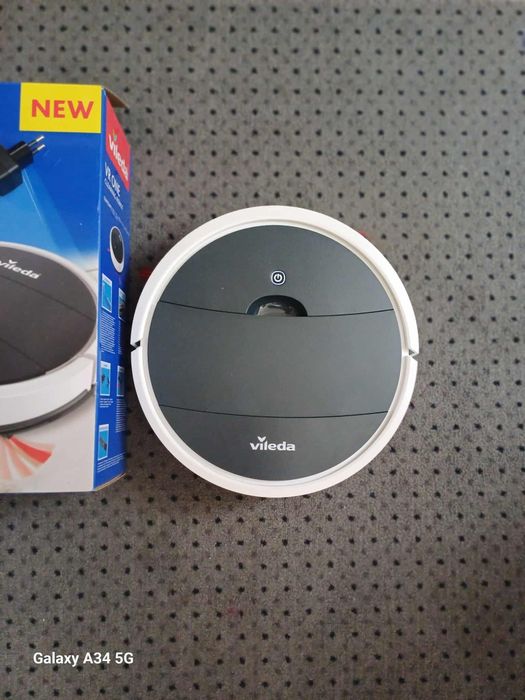 Прахосмукачка-робот Vileda VR One