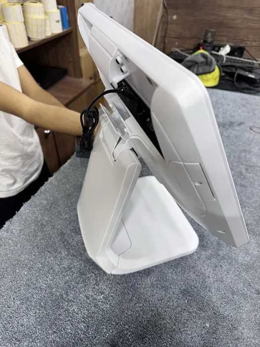 Monoblok I5 7 gen 8/128 ssd Mnablok Pos Kassa Aparat