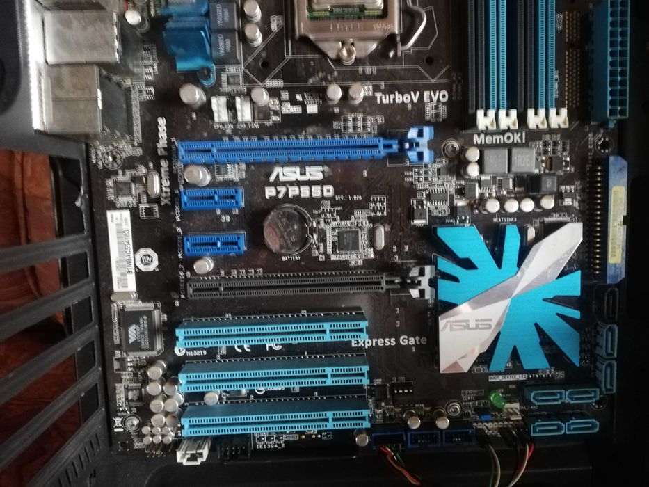 PC I7 680 4x2.80ghz/RAM 4GB/HDD 500GB/PSU